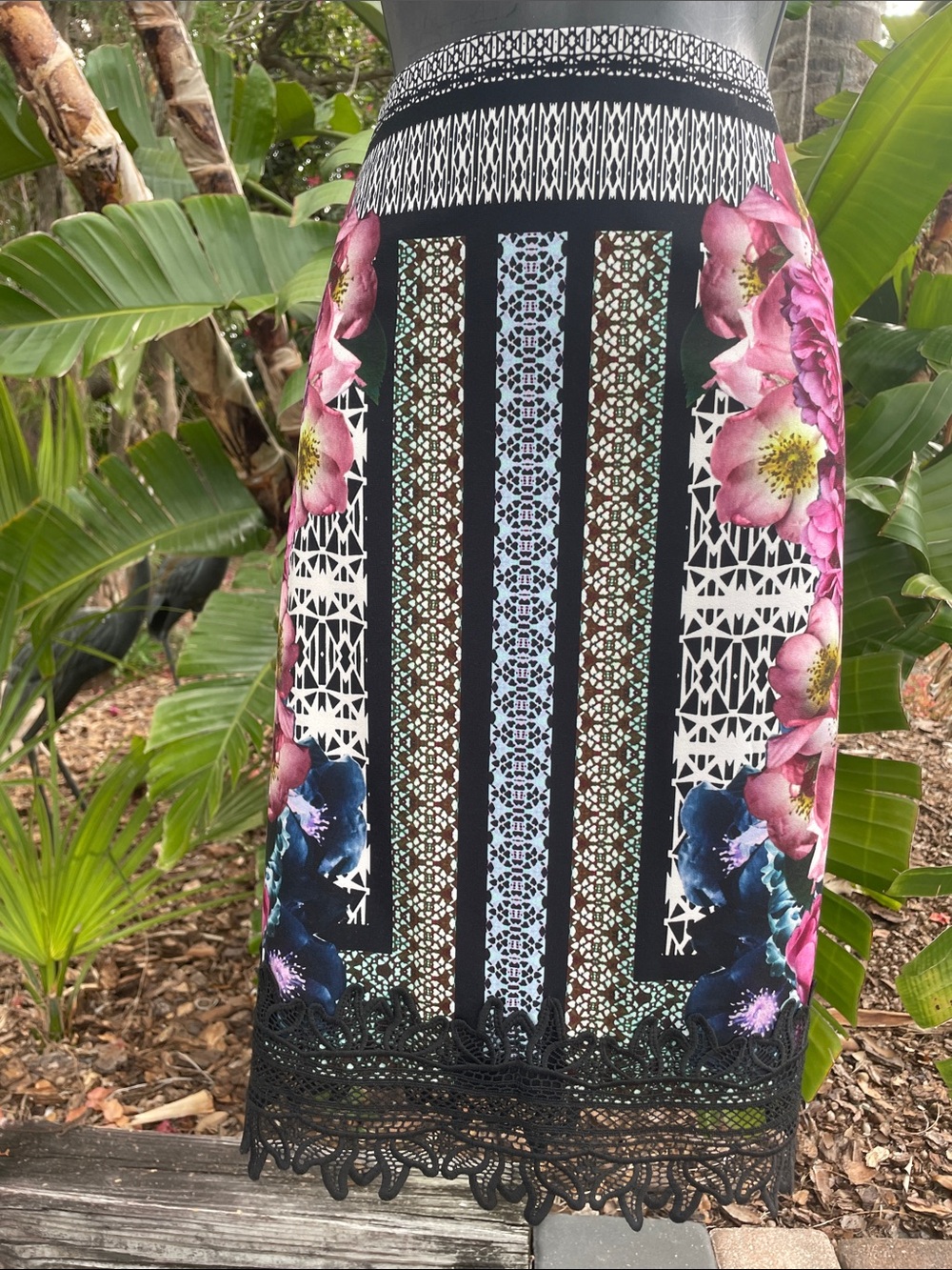 lace trim, dark floral, scarf, print pencil skirt